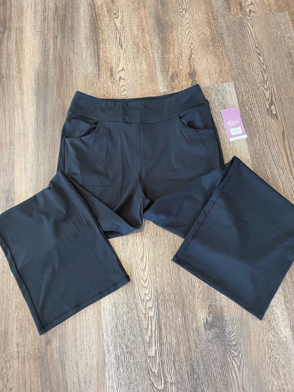 Black Wide-Leg Women's Track Pants with Front Pockets